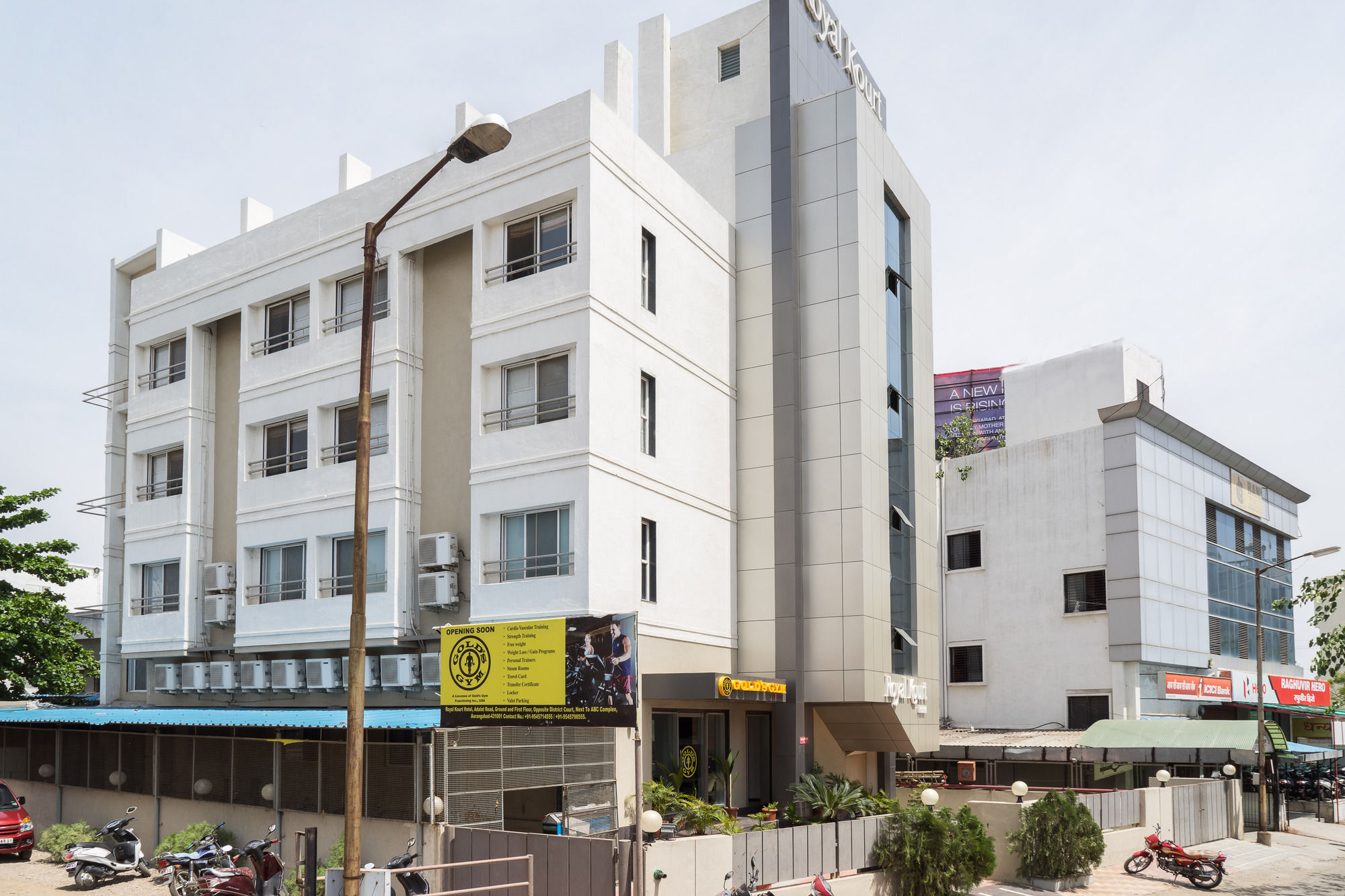 Отель Treebo Trend Royal Kourt Aurangabad Экстерьер фото