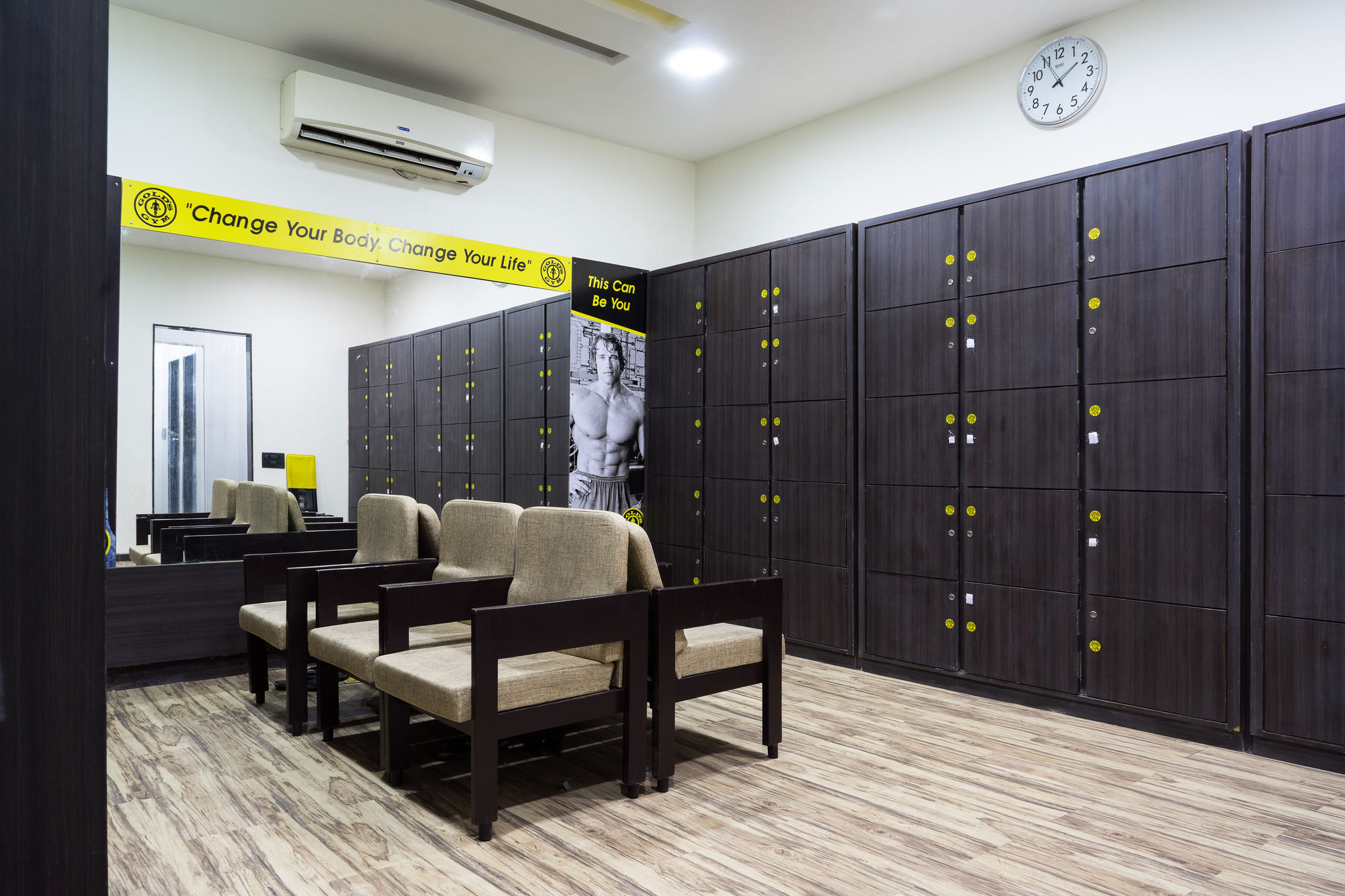 Отель Treebo Trend Royal Kourt Aurangabad Экстерьер фото